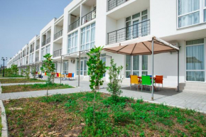 Гостиница Black Sea Gold Bugaz Apartments  Дальник